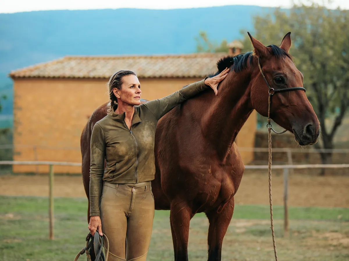 Cours d'équitation à Saint-Georges-d'Espéranche, Isère